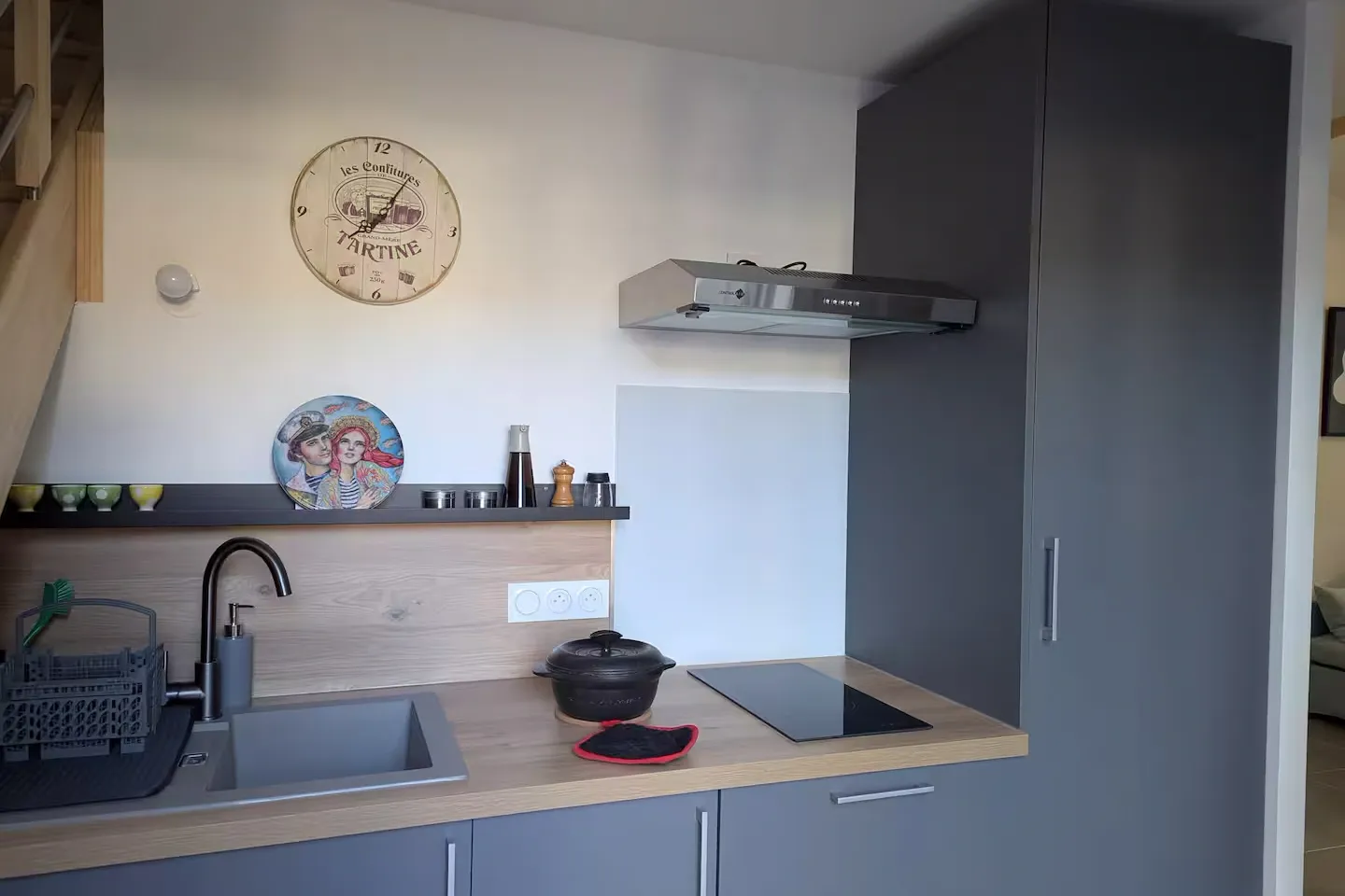 Photo smartphone mal cadrée, cuisine.