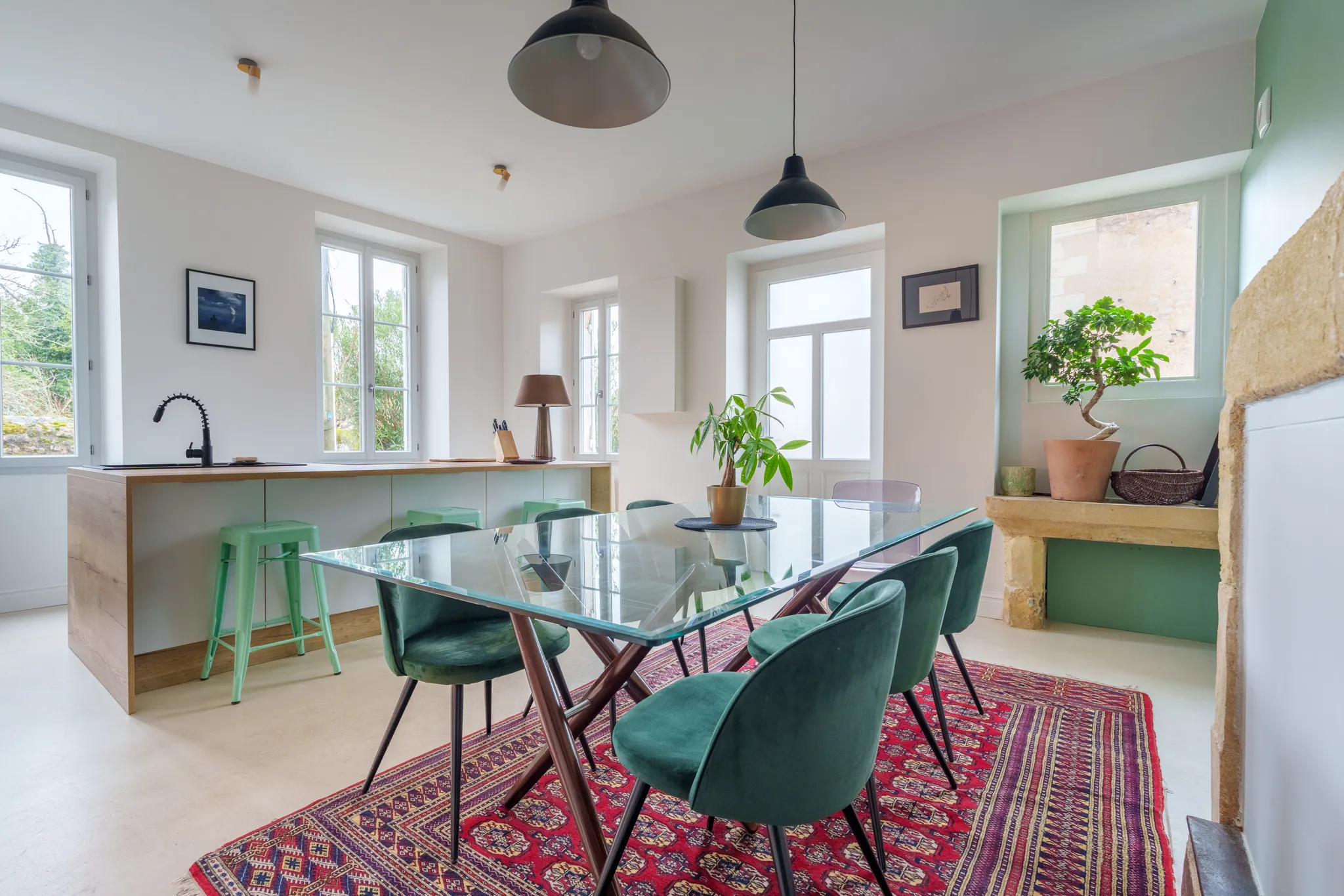 cuisine et salle à manger moderne