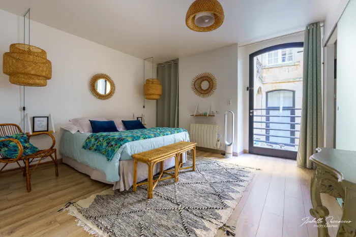photo chambre pour location saisonniere - photo par Isabelle SACCOCCIO